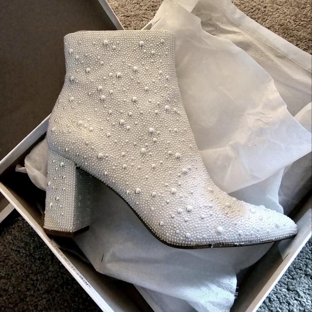 Betsey Johnson Bootie